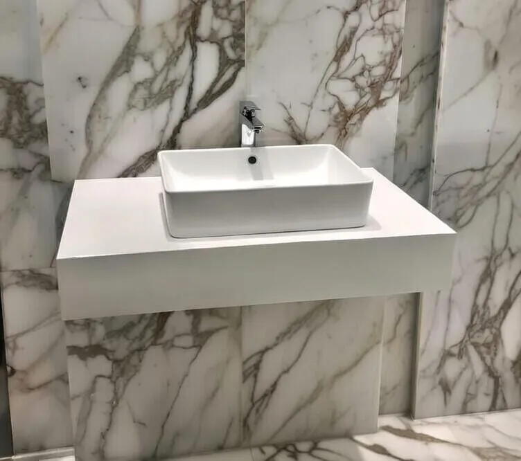 [FLAT81x46] Suprine Solid 81x46 e bardhe